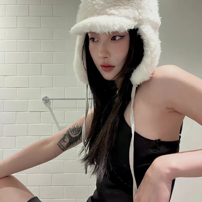隔壁的吸血鬼美眉